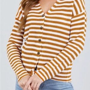 Trudy Women’s LONG SLEEVE V-NECK BUTTONED DOWN FRONT TIE Sweater‎ Striped Small